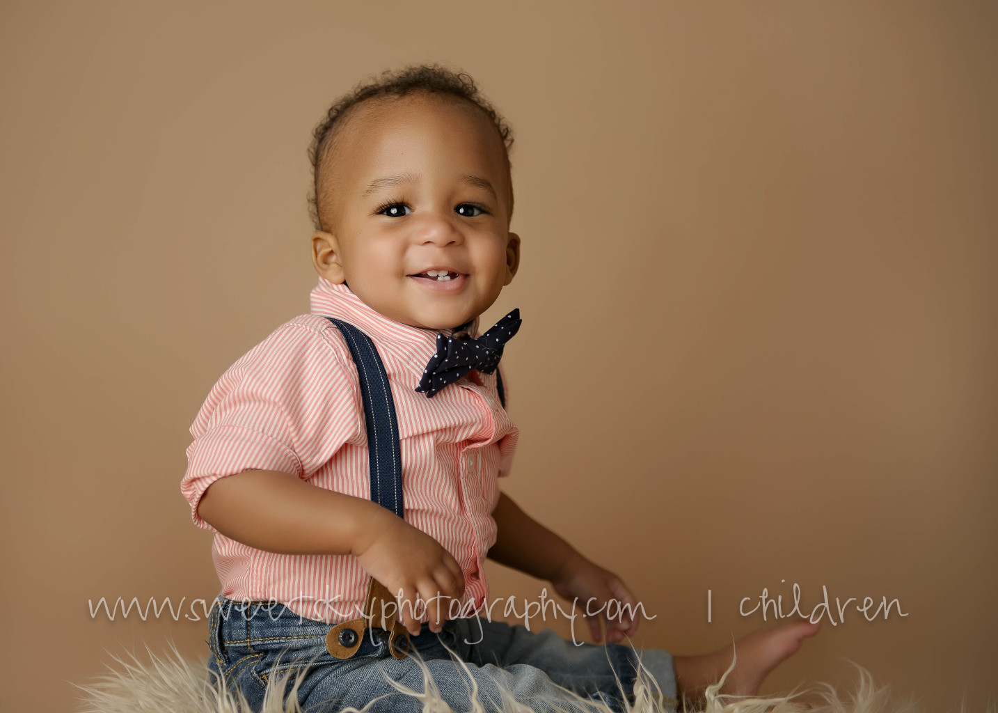 1st Birthday Cake Smash Mini Session