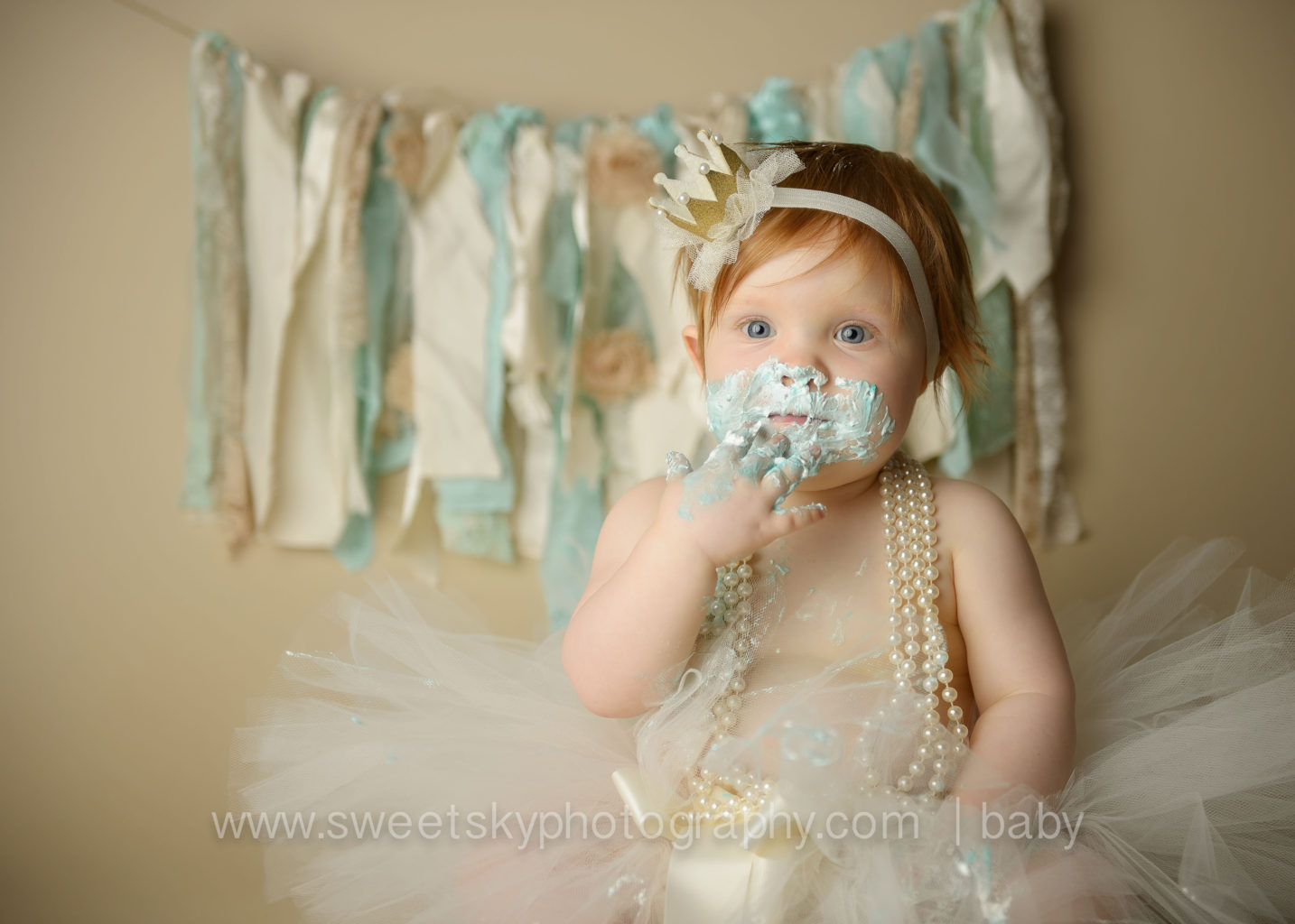 1st_Birthday_Cake_Smash