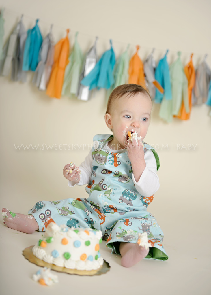 05Atlanta_Child_Photographer_Cake_Smash